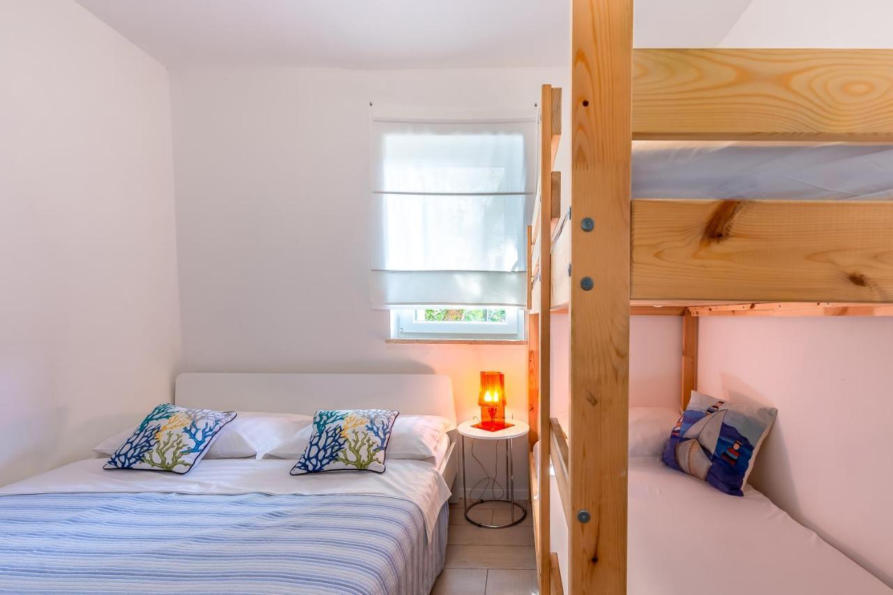 Apartments Selce Selce